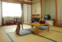 トリプル和室室内例